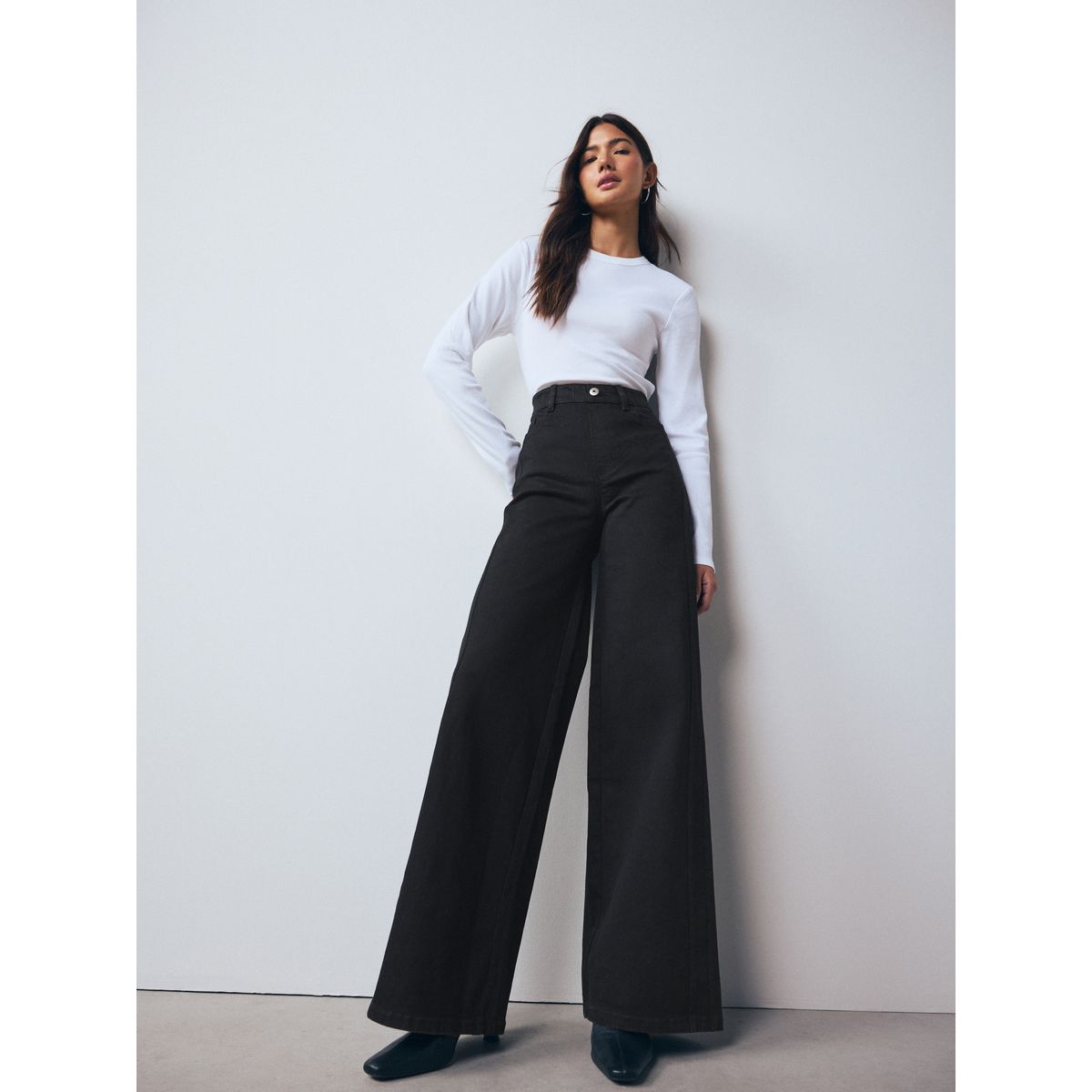 Jean large taille haute à enfiler coupe flexi noir, NEXT