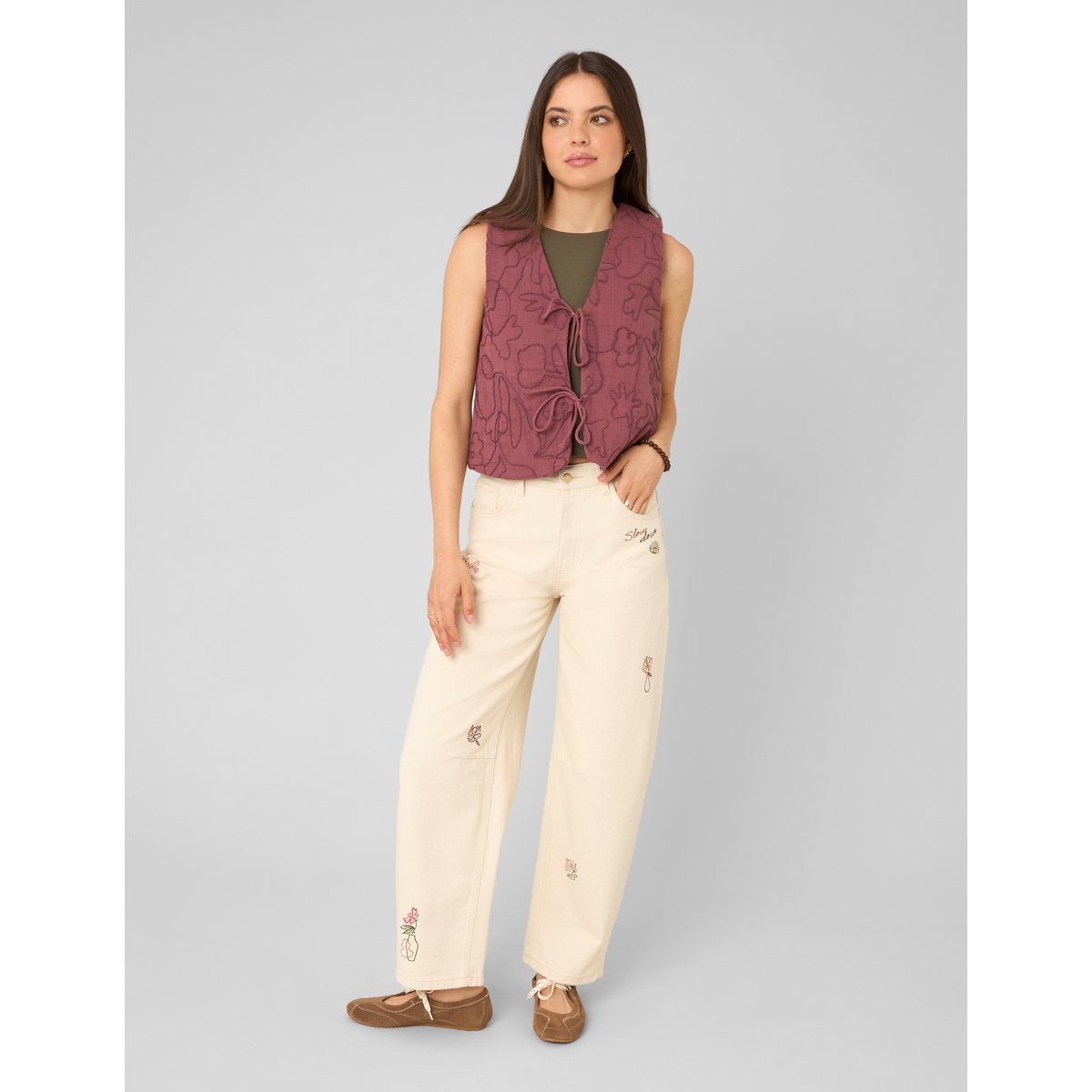 Veste sans manches pourpre, BZB