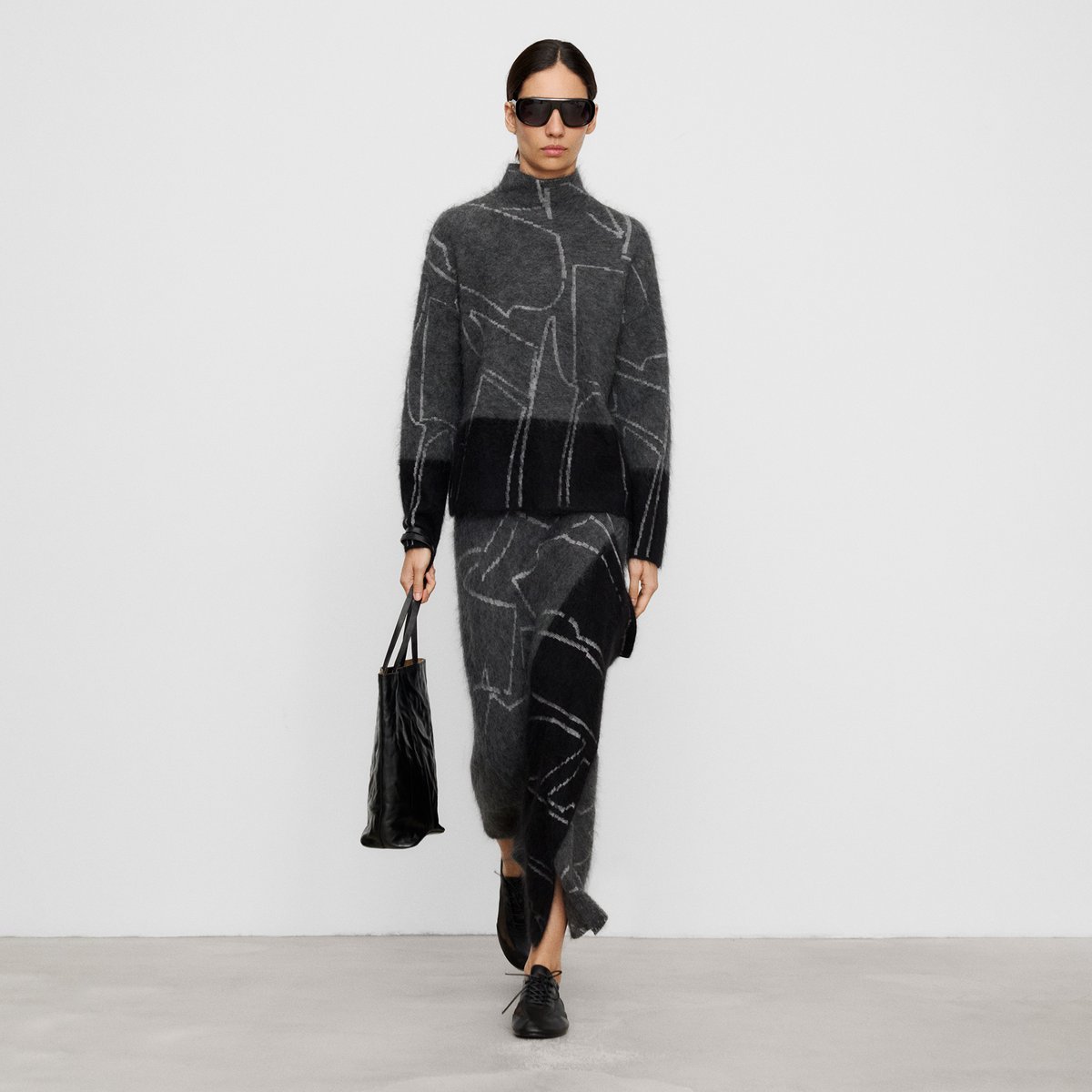 Pull avec mohair et laine mérinos en jacquard gris/noir, ADOLFO DOMINGUEZ