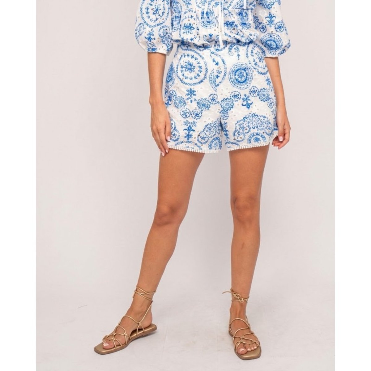 Short Avec Broderie Xariah bleu, DONA LISA