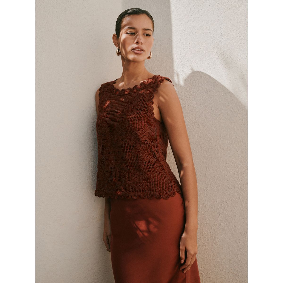 Robe longue sans manches 2-en-1 au crochet marron rouille, NEXT