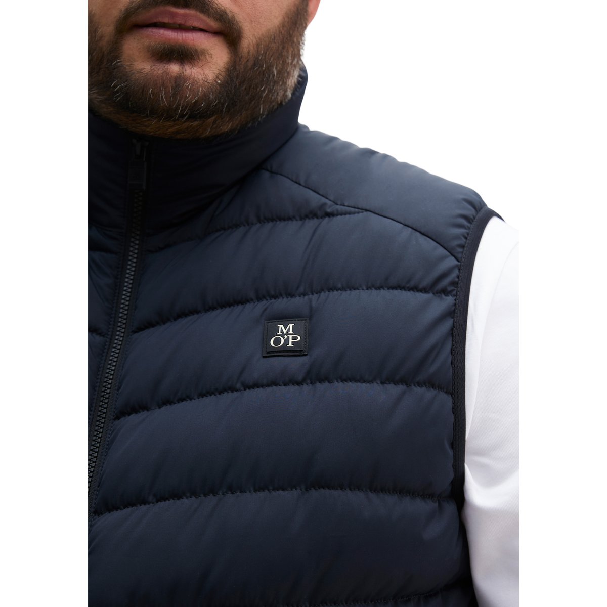 Gilet matelassé regular en qualité recyclée bleu foncé, MARC O'POLO
