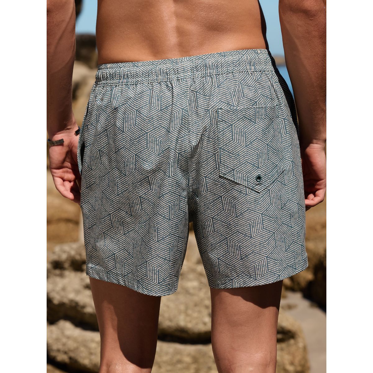 Short de bain géométrique avec lin 5 pouces bleu sarcelle/ écru, NEXT