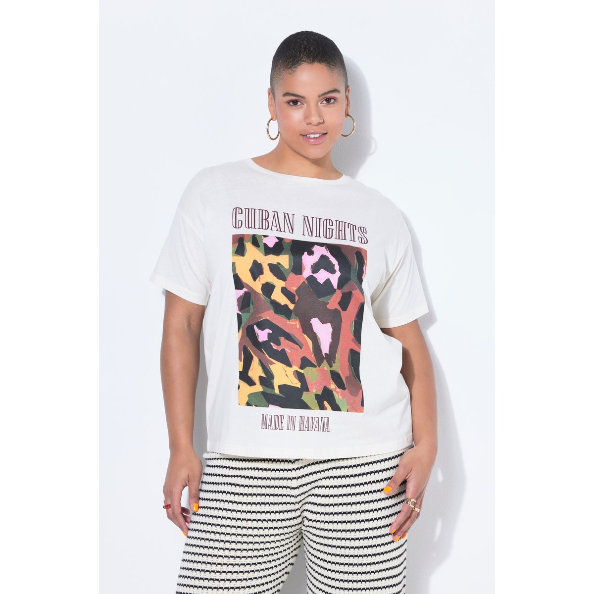 T-shirt oversize, motif léopard coloré blanc crème, STUDIO UNTOLD