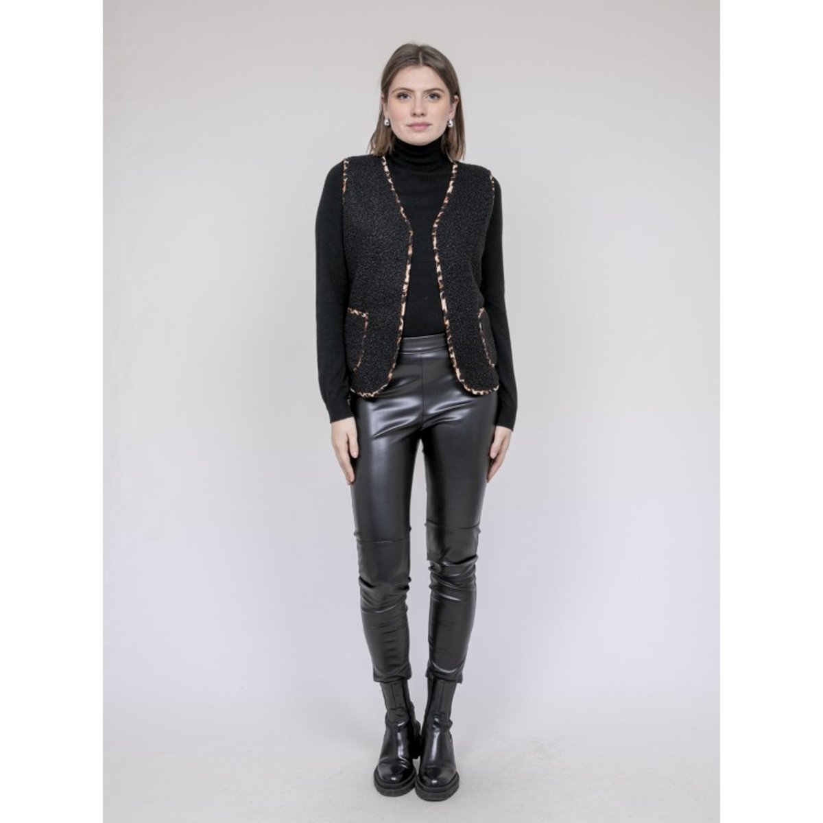 Gilet Sans Manches Ugina noir, DONA LISA
