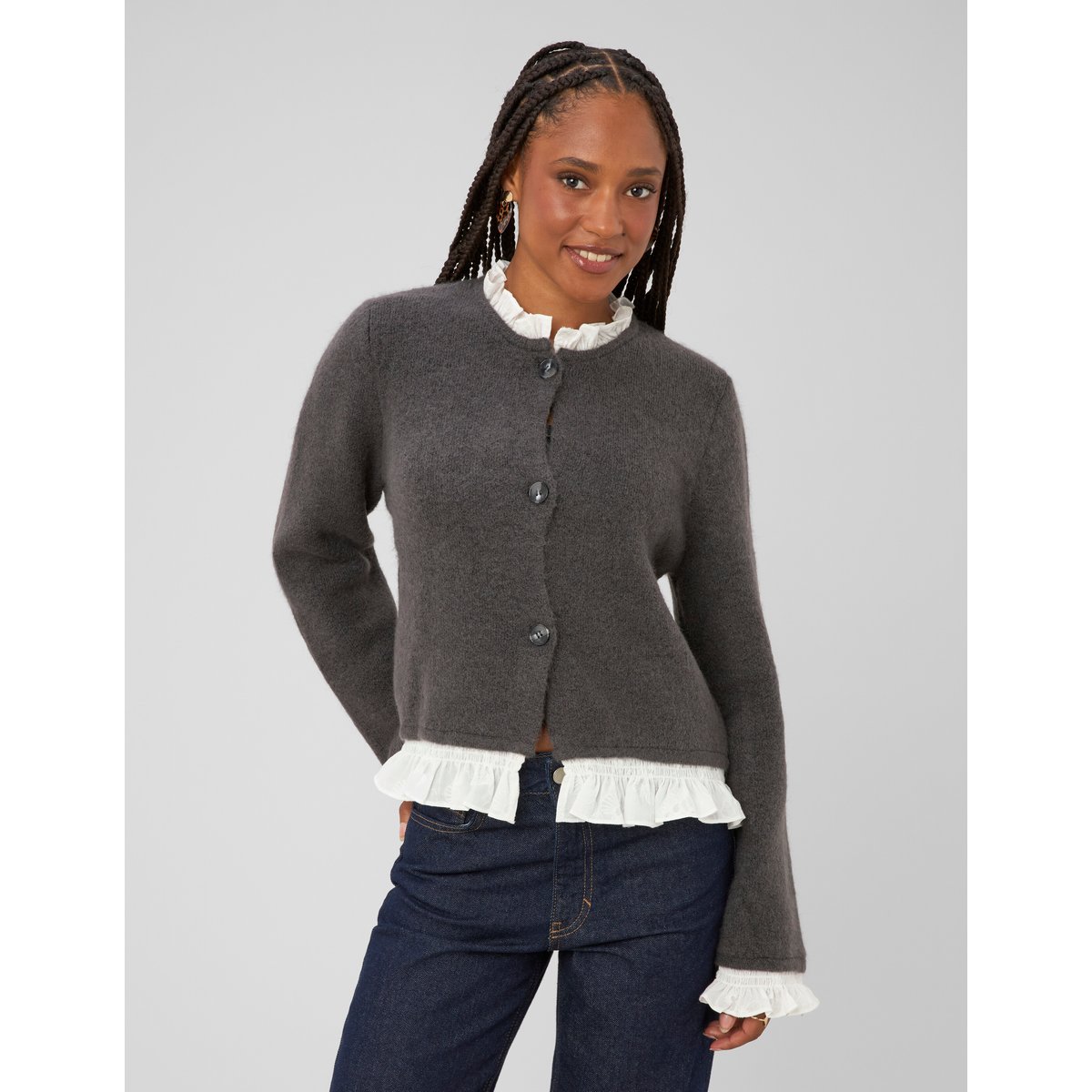 Gilet boutonné à volants gris foncé, BZB
