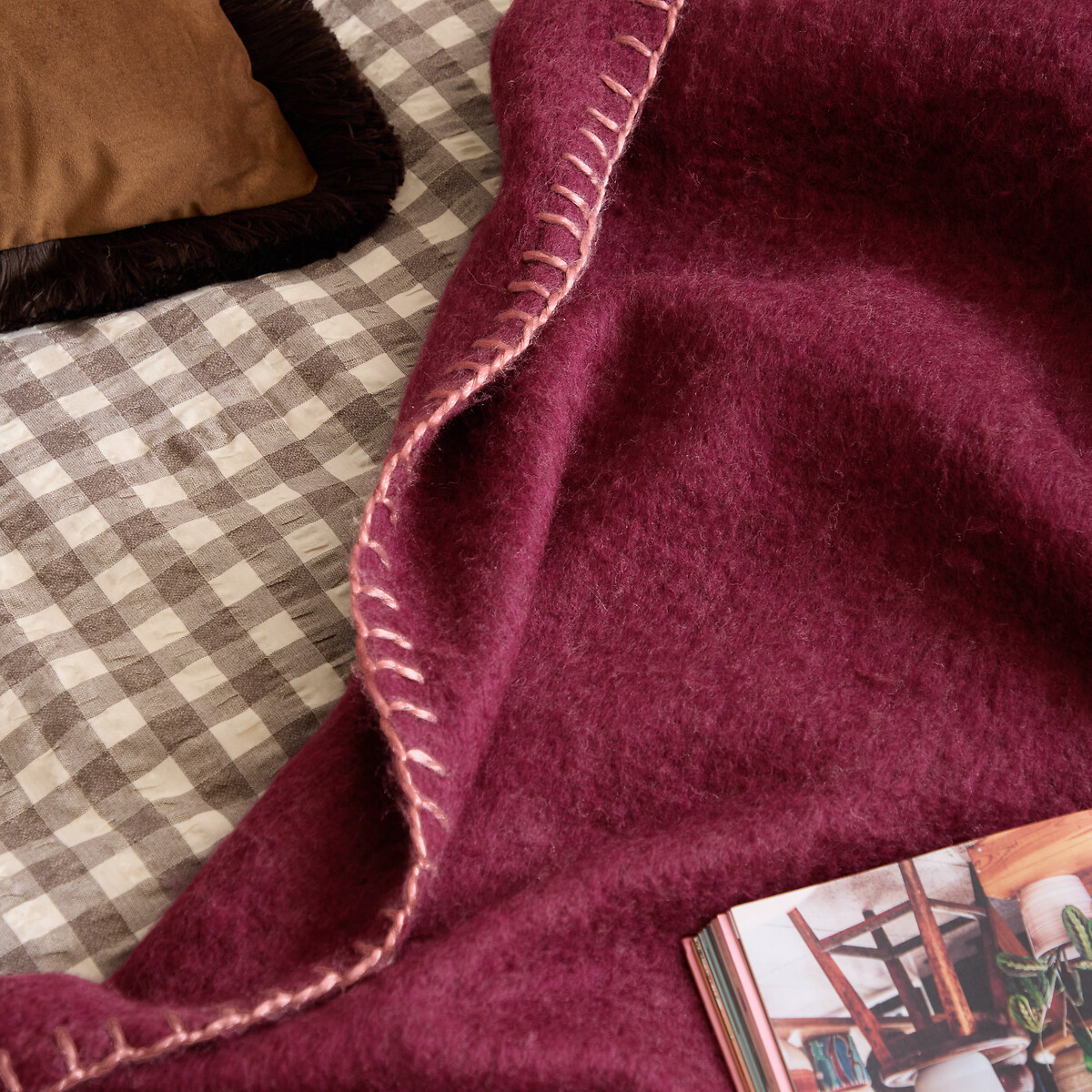 Lowen Wool  Blend Brushed Throw berry, YARD