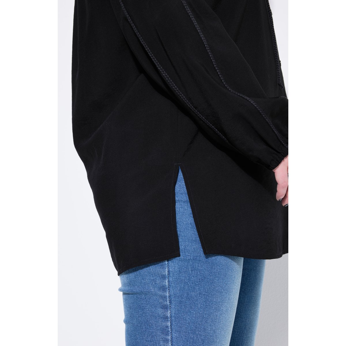 Blouse détails tressés, coupe évasée noir, STUDIO UNTOLD