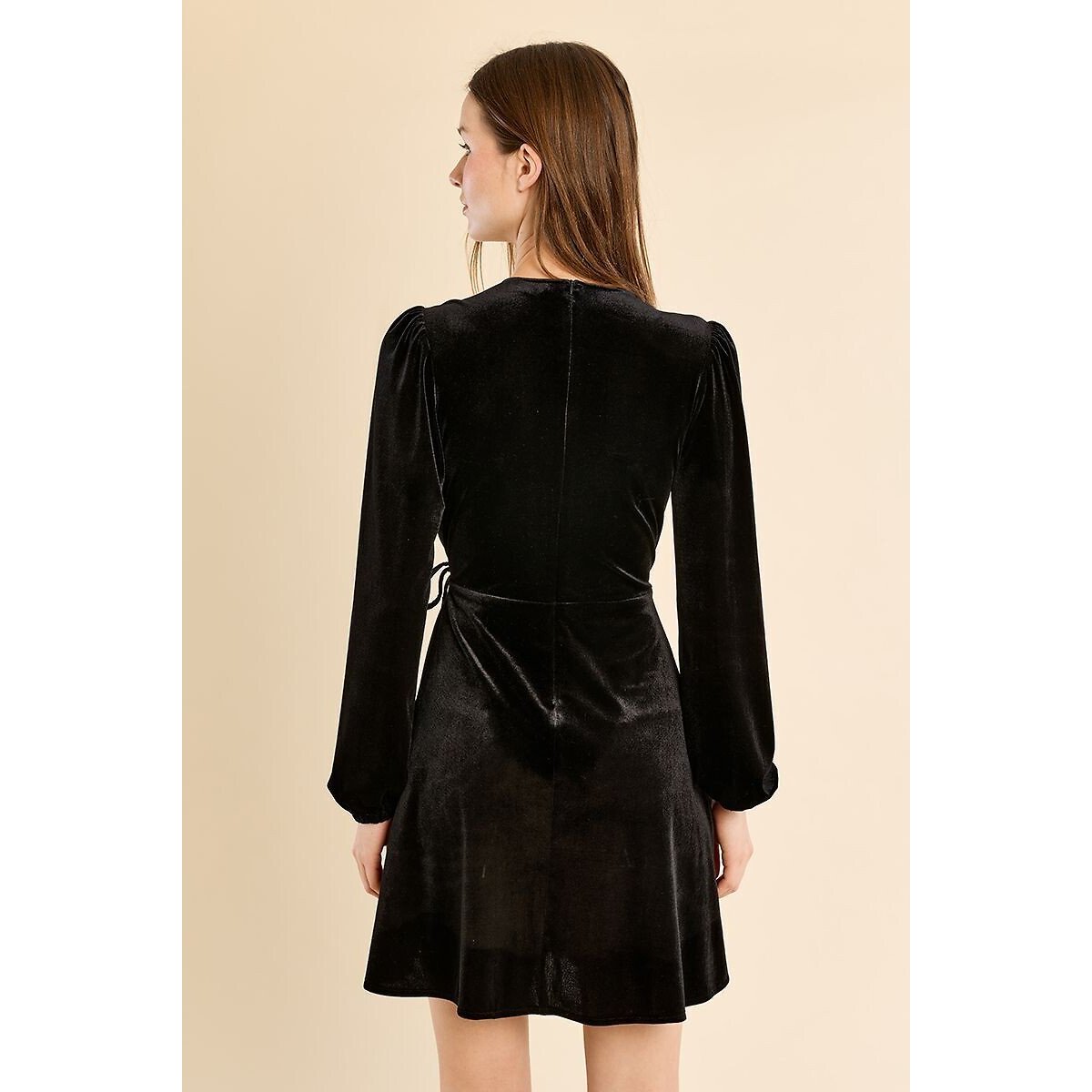 Robe courte portefeuille en velours noir, MOLLY BRACKEN