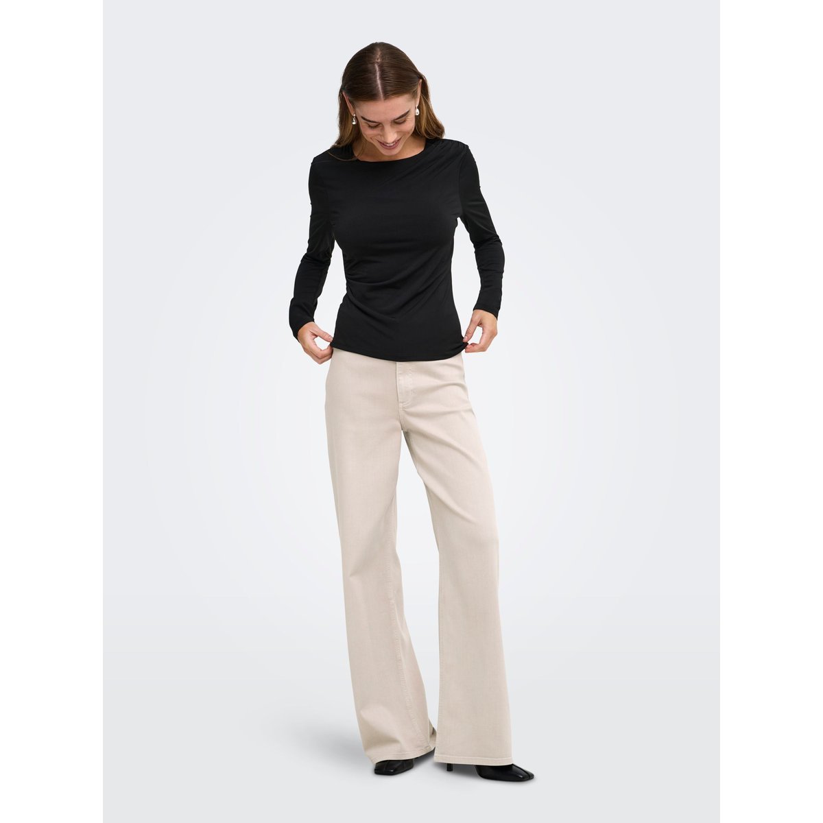 Top black 1, JDY