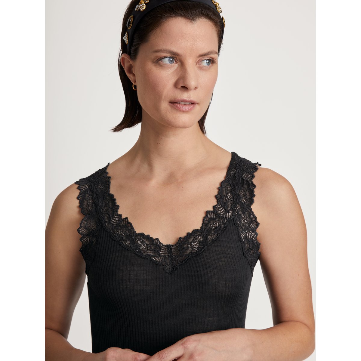Sous-robe en laine et soie à bretelles Laine SILKY WOOL JOY noir, CALIDA