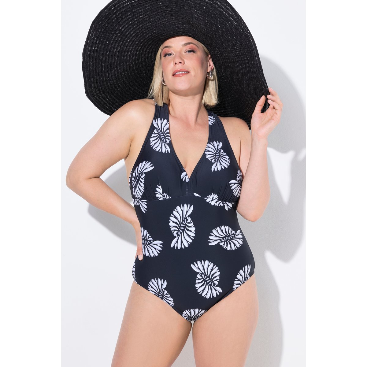 Maillot de bain à bonnets souples. noir, ULLA POPKEN