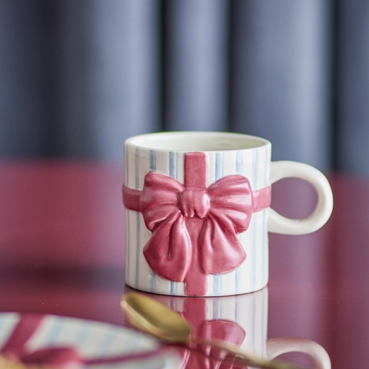 Tasse grès décor relief  Bowie set de 4 rouge, BLOOMINGVILLE