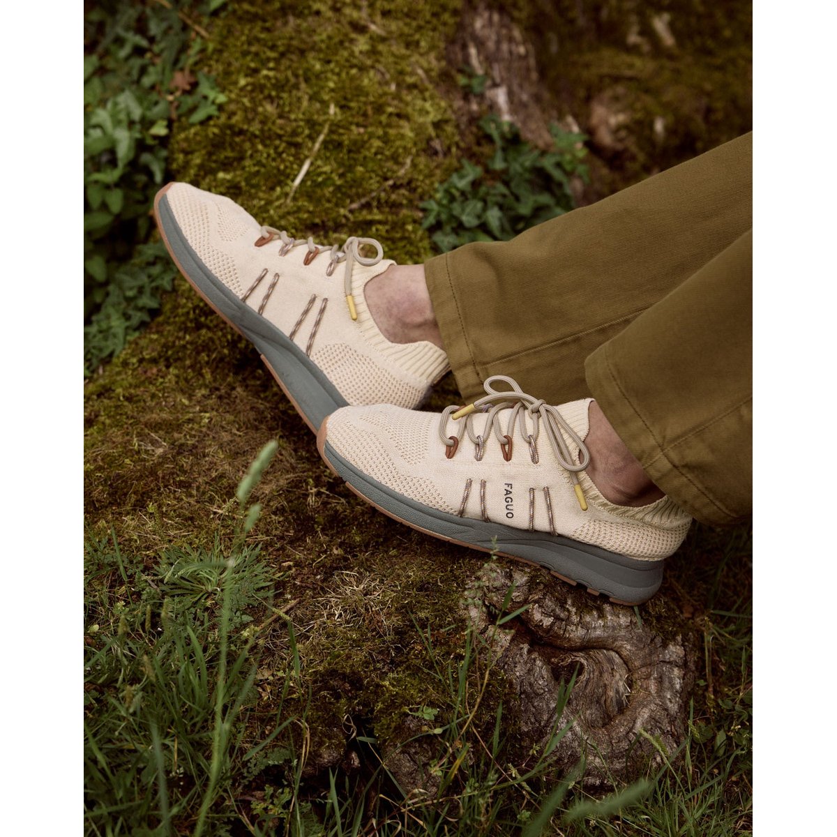 Running HEARTWOOD blanc et kaki, FAGUO