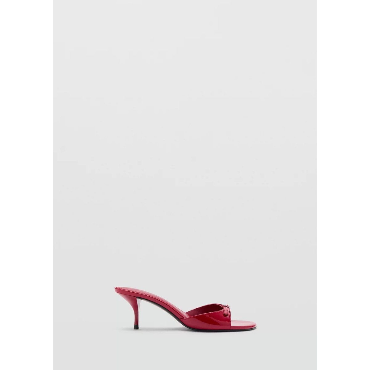 Sandales vernies à talon rouge, MANGO