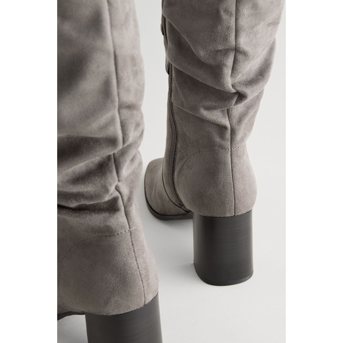 Bottes souples à talon haut gris, NEXT
