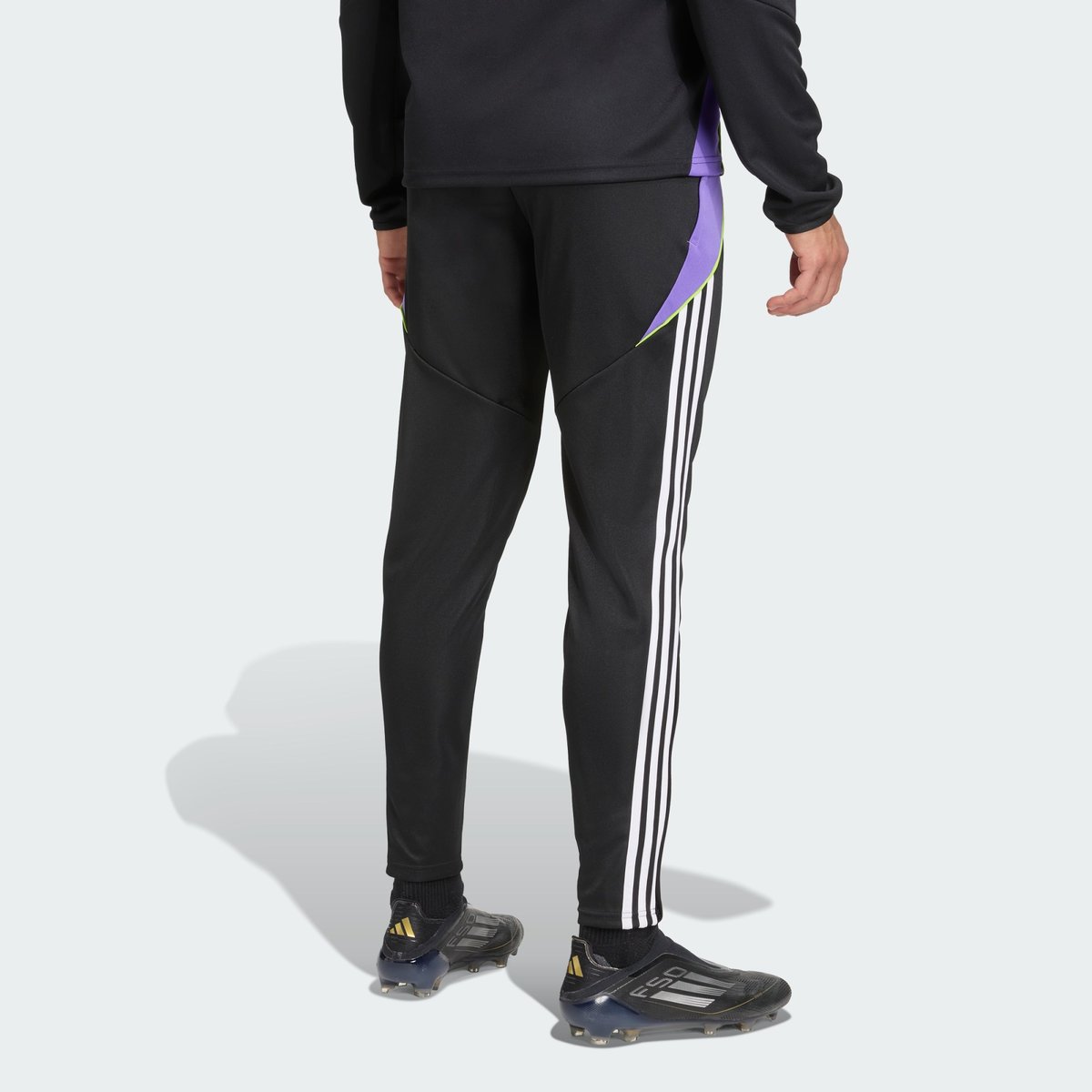 Pantalon De Training Slim Tiro 24 Pantalon De Training Slim Tiro 24 black / purple rush, adidas Performance