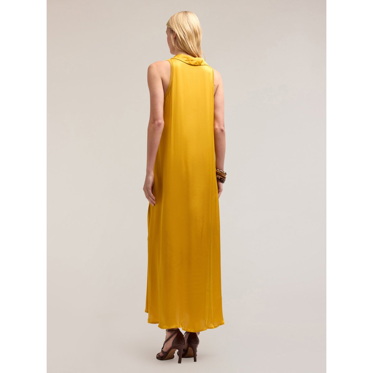 Robe longue avec col en satin jaune, MOTIVI