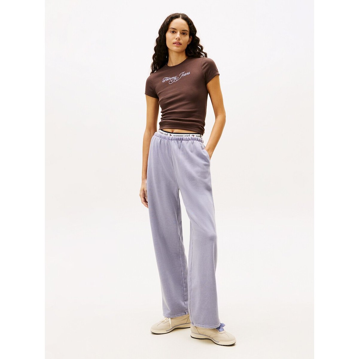 Crew Neck T-Shirt with Logo with Short Sleeves brown, TOMMY JEANS