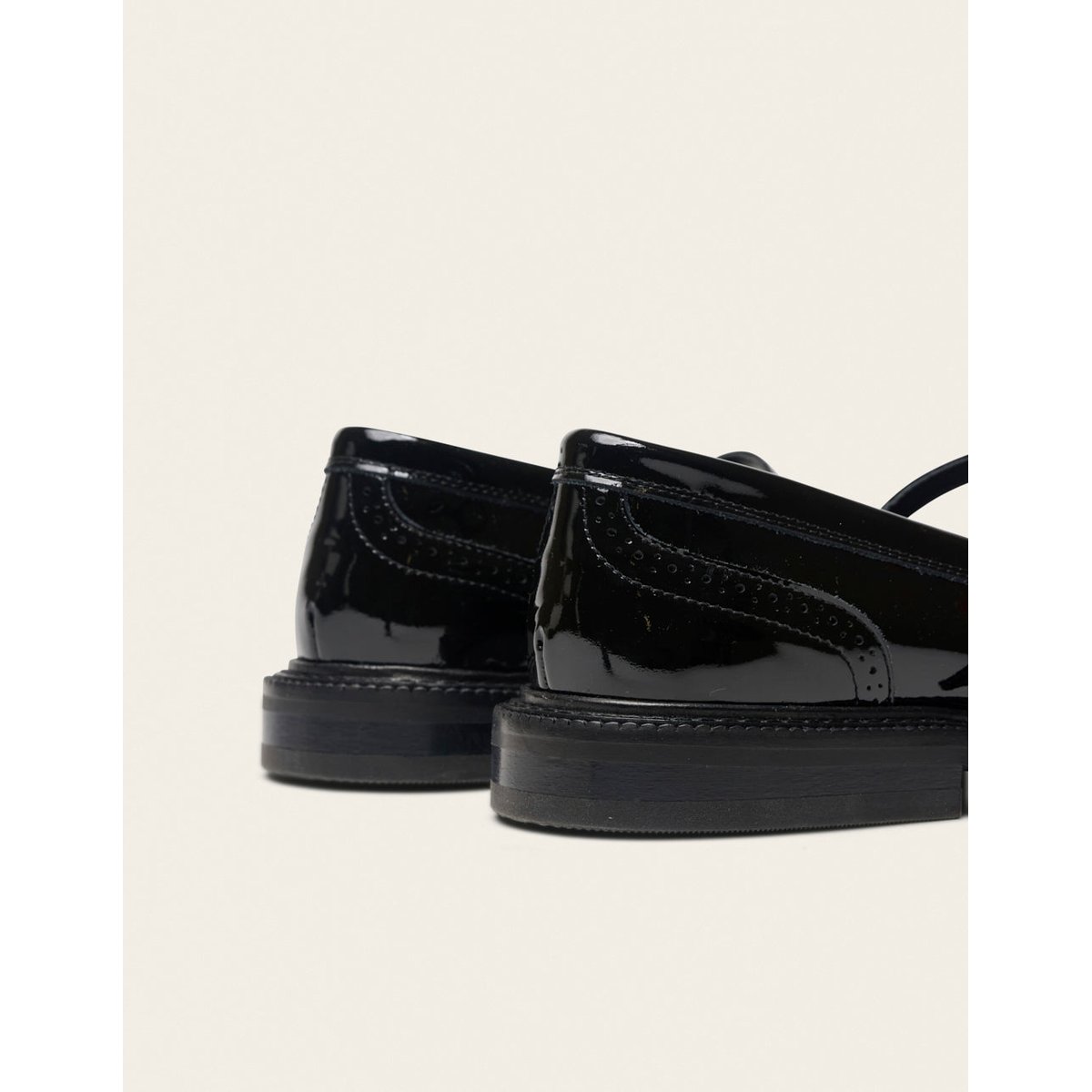 Derbies YLEN cuir verni noir, ODAJE