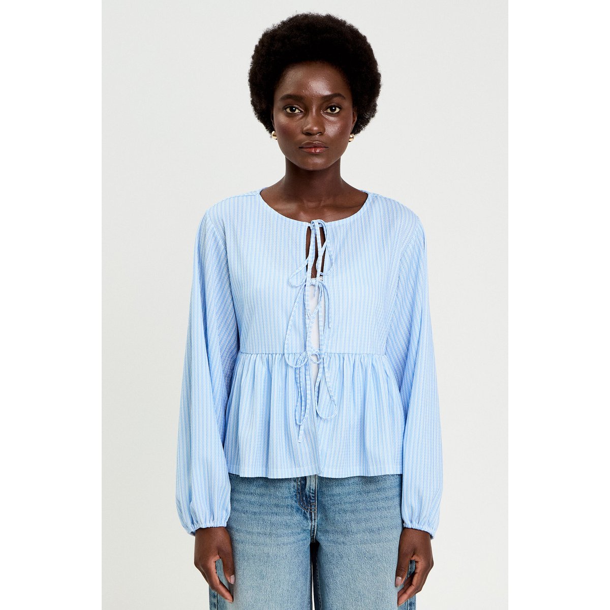 Blouse manches longues en crêpe bleu ciel, CACHE CACHE