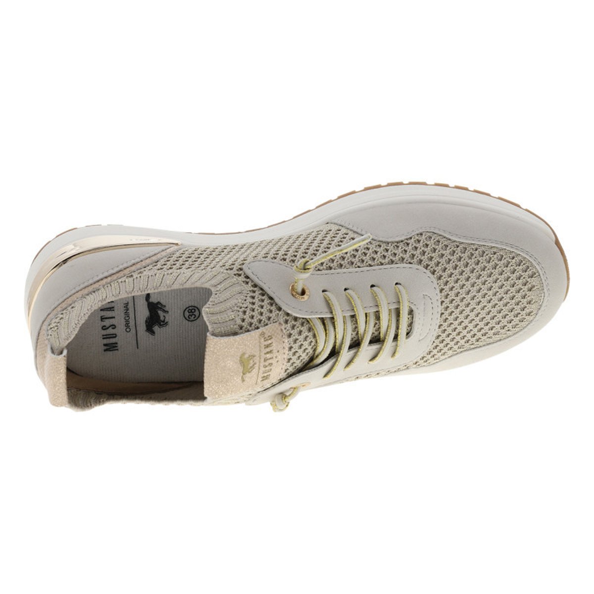 Baskets running sable à talon plat et à slip-on avec des lacets dorés décoratifs beige, MUSTANG