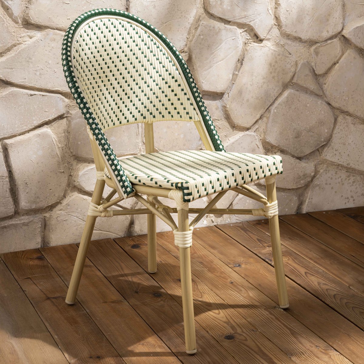 Chaise de terrasse bistrot parisien en aluminium et rotin, MARAIS vert foncé, OVIALA