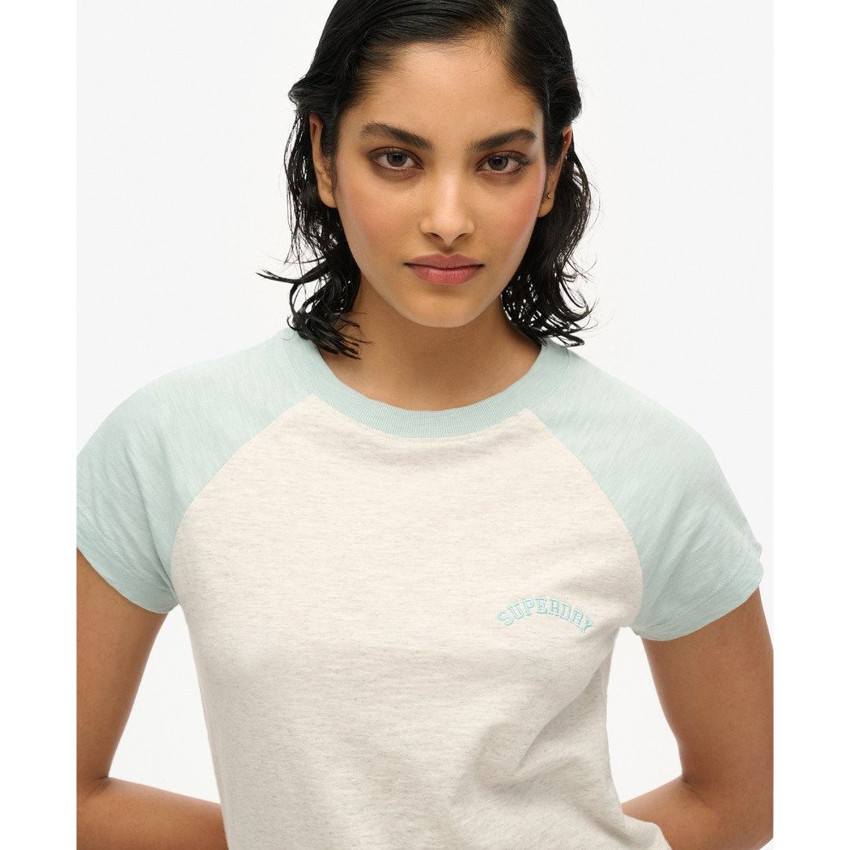 T-shirt en coton bio à manches raglan et à logo Essential blanc chiné vintage/bleu ciel d'hiver, SUPERDRY