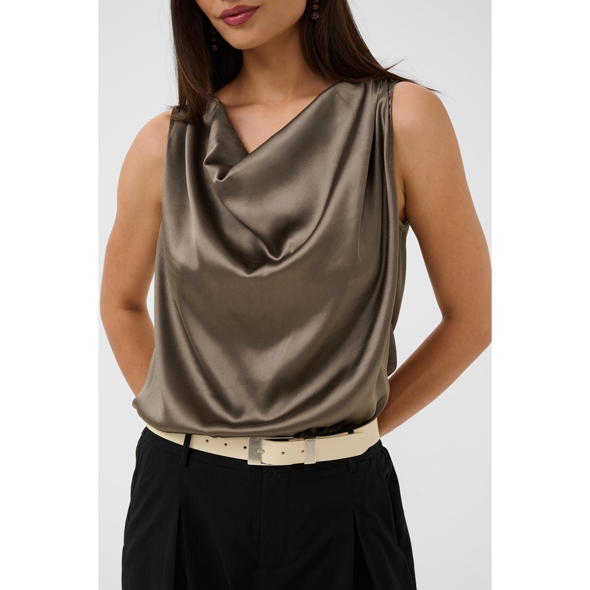 Blouse sans manches marron falcon, CULTURE
