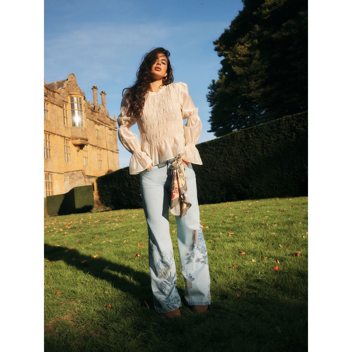 Jean brodé surpiqué national trust x next jean bleu moyen, NEXT