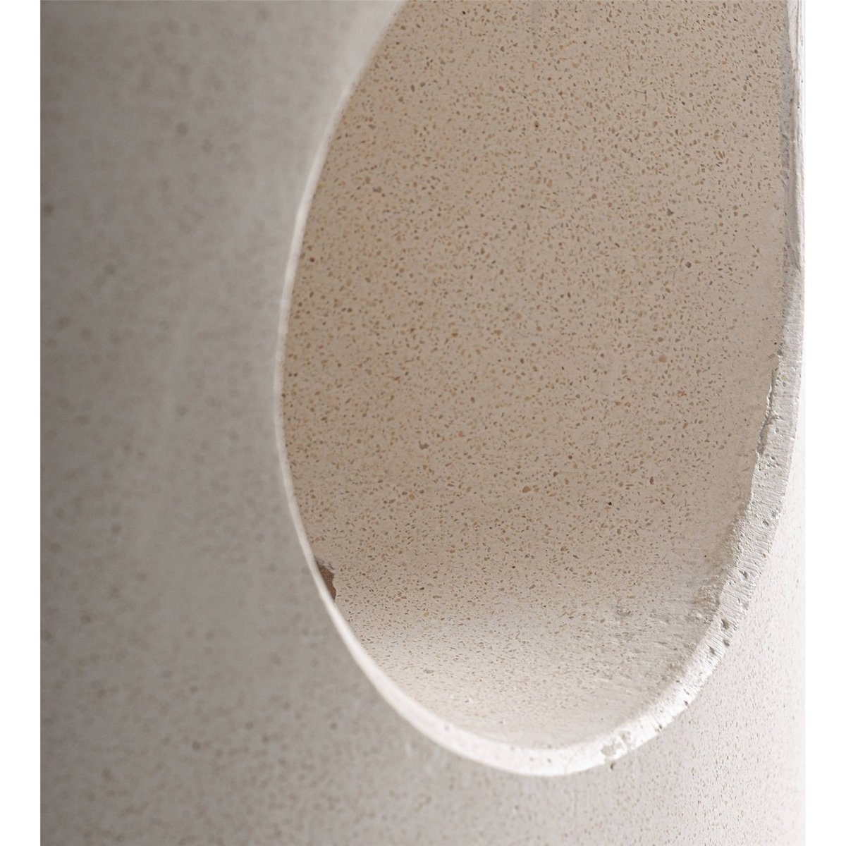 Table d'appoint cylindrique en terrazzo blanc cassé, RECOLLECTION