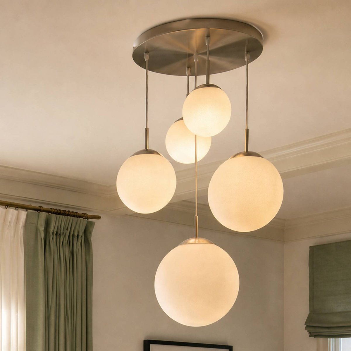 Suspension en métal moderne, Heleska nickel mat, blanc opalin, LINDBY