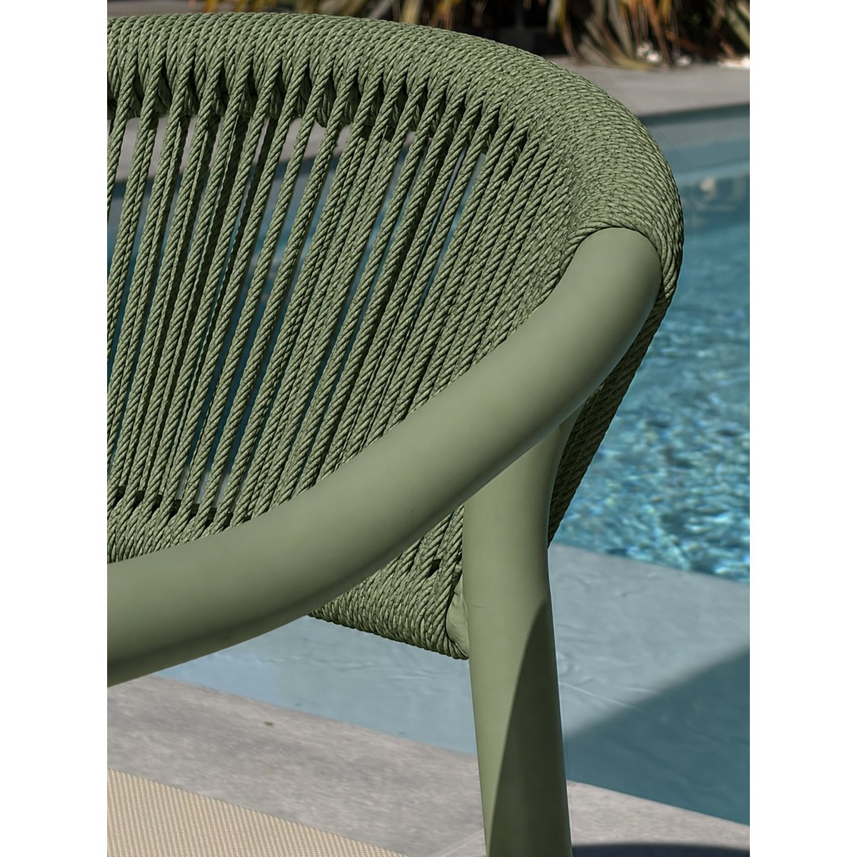 Ensemble repas de jardin en aluminium 8 places HANOI vert olive, DCB GARDEN