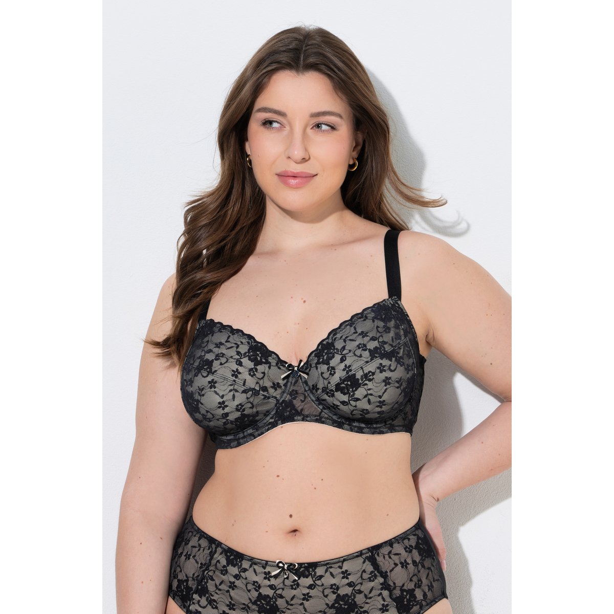Soutien-gorge à armatures noir, ULLA POPKEN