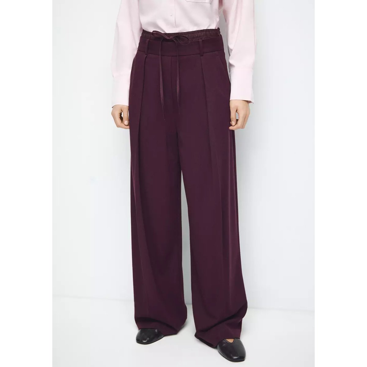 Pantalon à pinces combiné à la taille grenat, MANGO