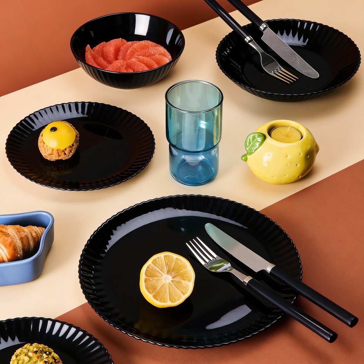 6 assiettes plates noires en verre 25 cm -BLOOM noir, LUMINARC
