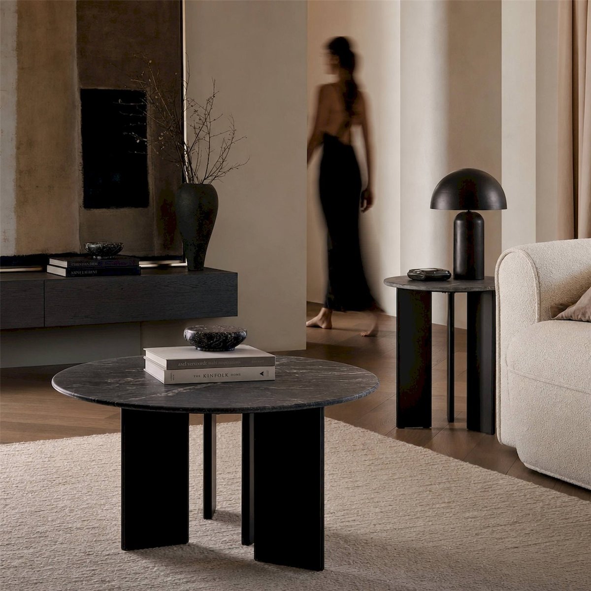 Table d'appoint en marbre noir, RECOLLECTION