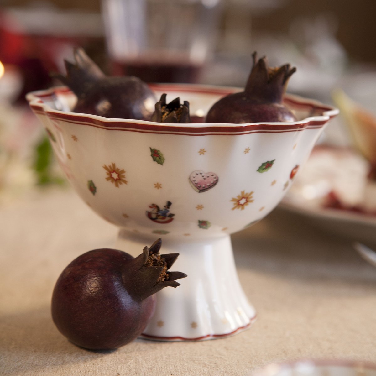 Compotier Sur Pied TOY'S DELIGHT rouge, VILLEROY & BOCH