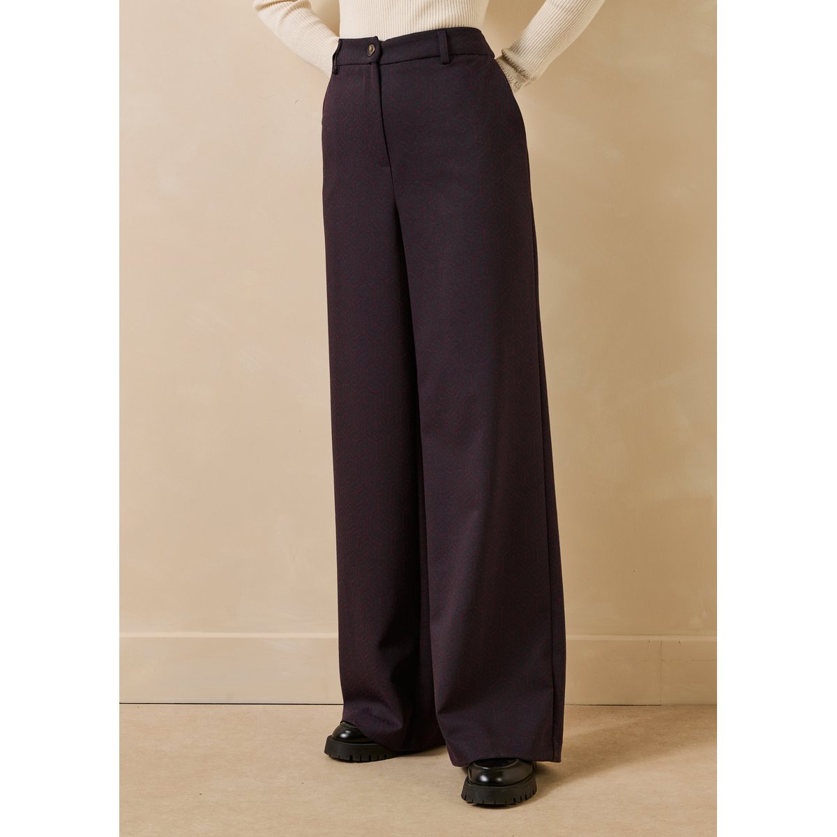 Pantalon droit en jacquard aubergine/encre, LA FEE MARABOUTEE