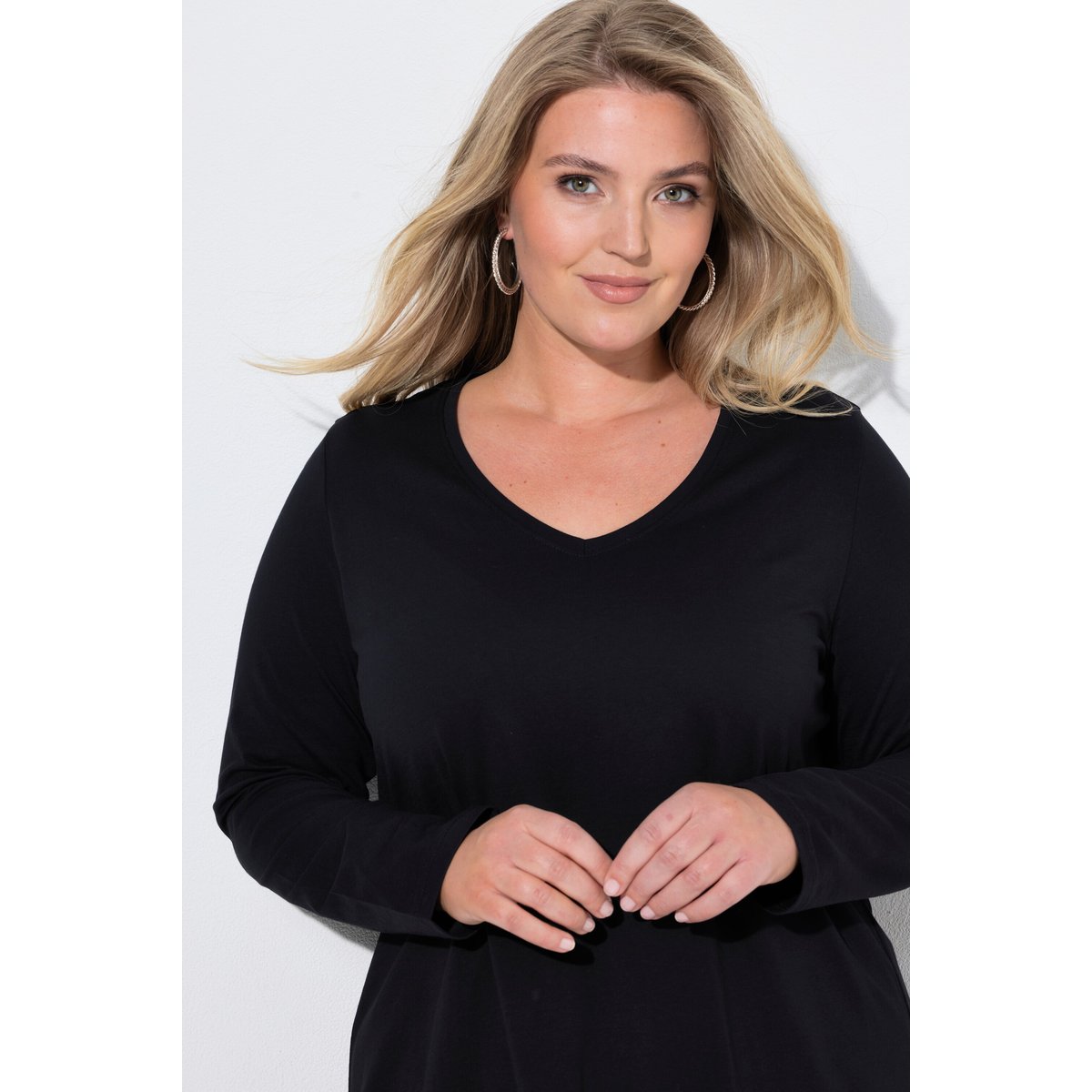 T-shirt long avec poches noir, ULLA POPKEN