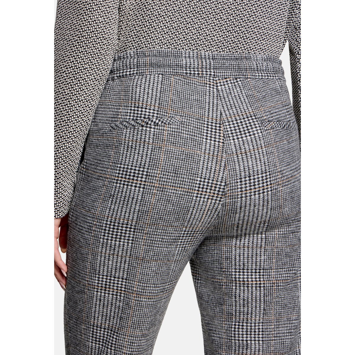 Pantalon à carreaux à ceinture à nouer black/camel, BETTY & CO