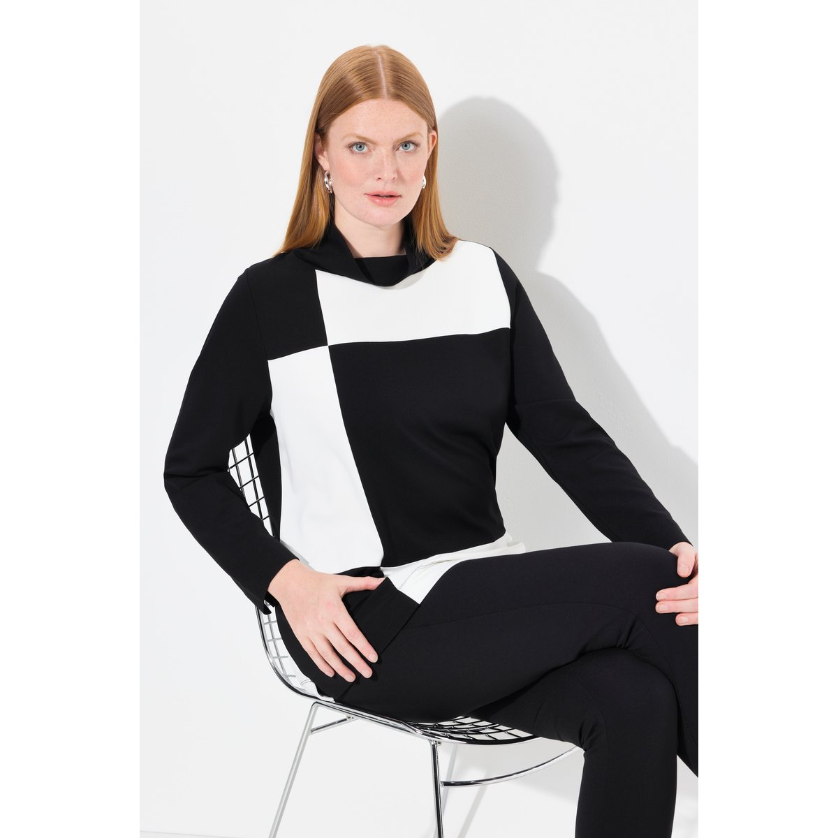 Sweat-shirt en modal mélangé à carreaux noir, ULLA POPKEN