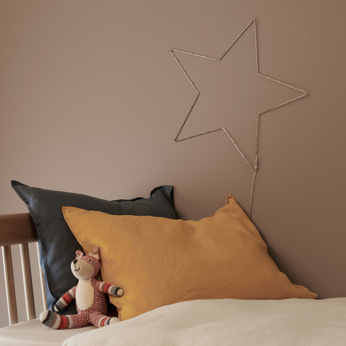 Luminaria a forma di stella LED, Omara ottone, AM.PM