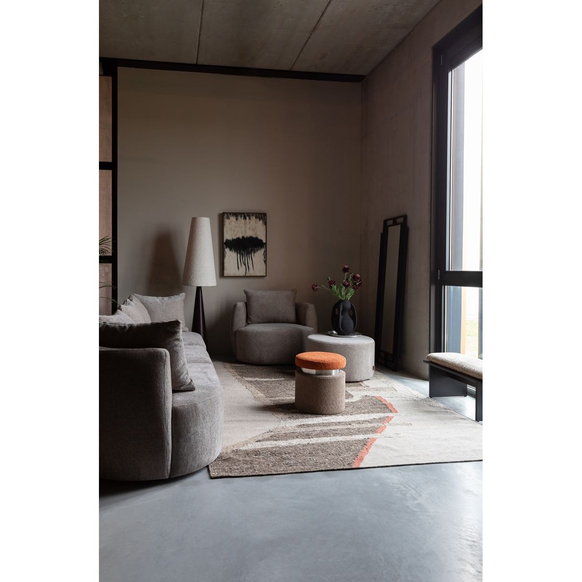 Fauteuil design en tissu, ROCCA taupe, DUTCHBONE