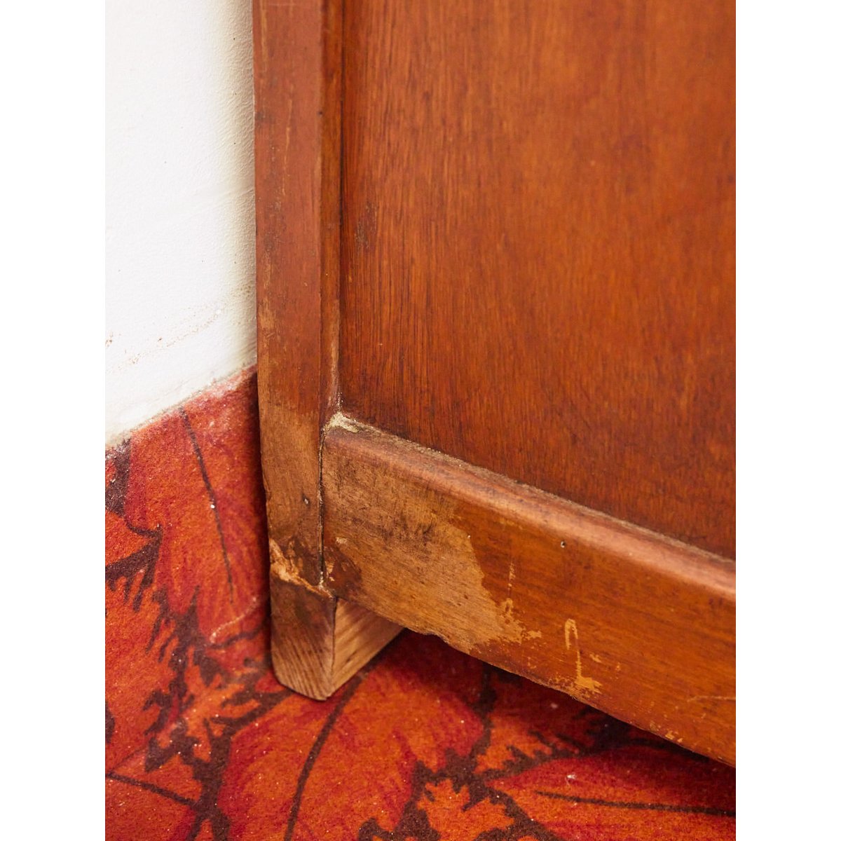 Armoire en bois Blandine N°466 - Bon état bois foncé, DEBONGOUT