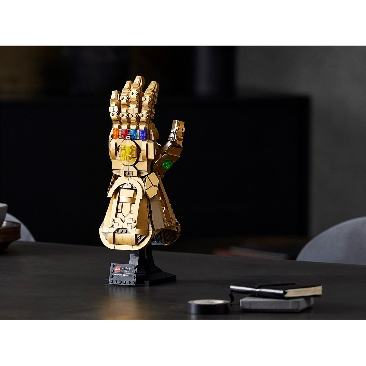 Marvel Le Gant de l'infini multicolore, LEGO