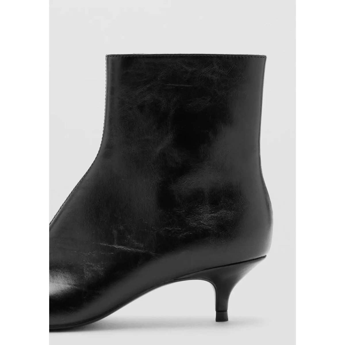 Bottines kitten heel pointues noir, MANGO