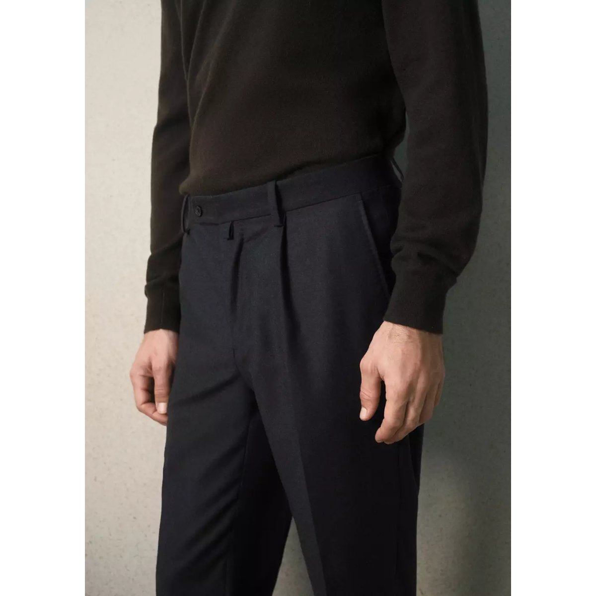 Pantalon de costume en flanelle de laine italienne, coupe slim fit gris anthracite, MANGO MAN