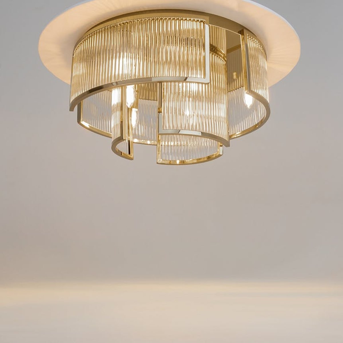 Plafonnier Art Déco verre cannelé – structure dorée ELMA doré, PIER IMPORT