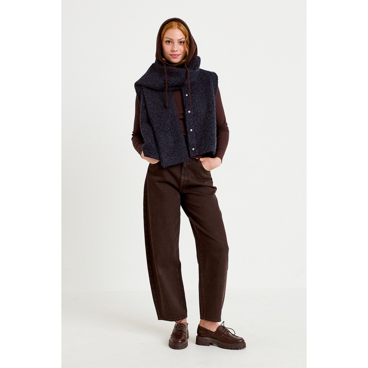 Veste droite sans manches col américain bleu marine, CACHE CACHE